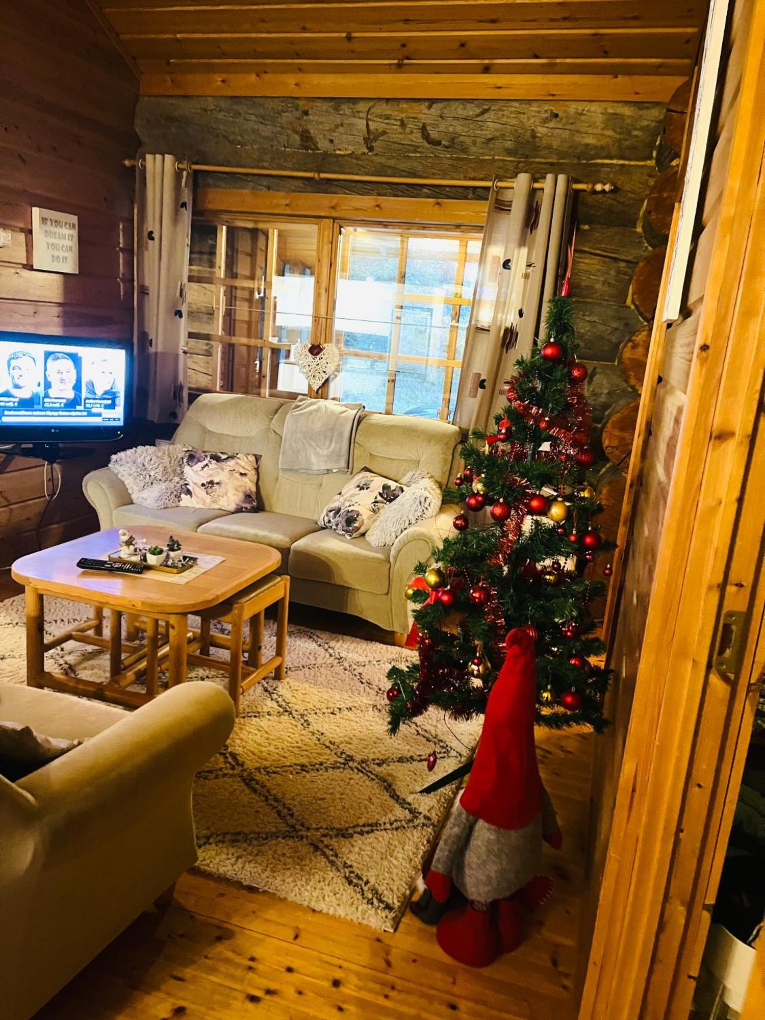 Villa Karhuntaehti ルオスト エクステリア 写真