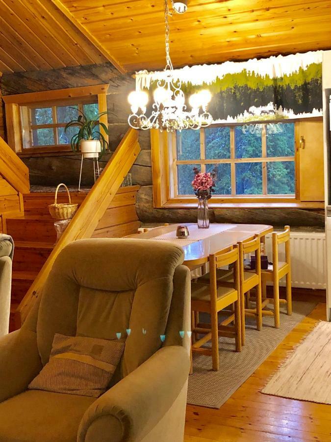 Villa Karhuntaehti ルオスト エクステリア 写真