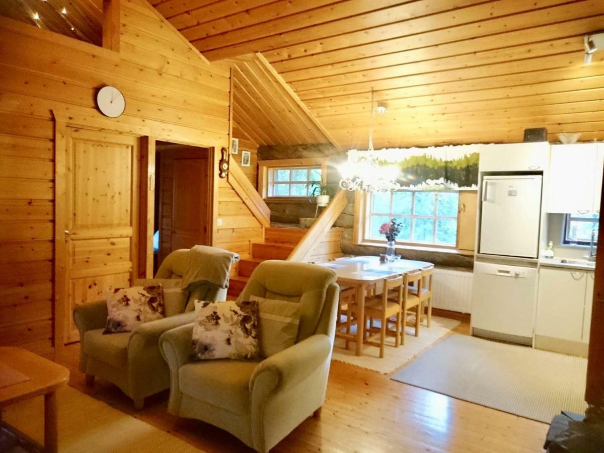 Villa Karhuntaehti ルオスト エクステリア 写真